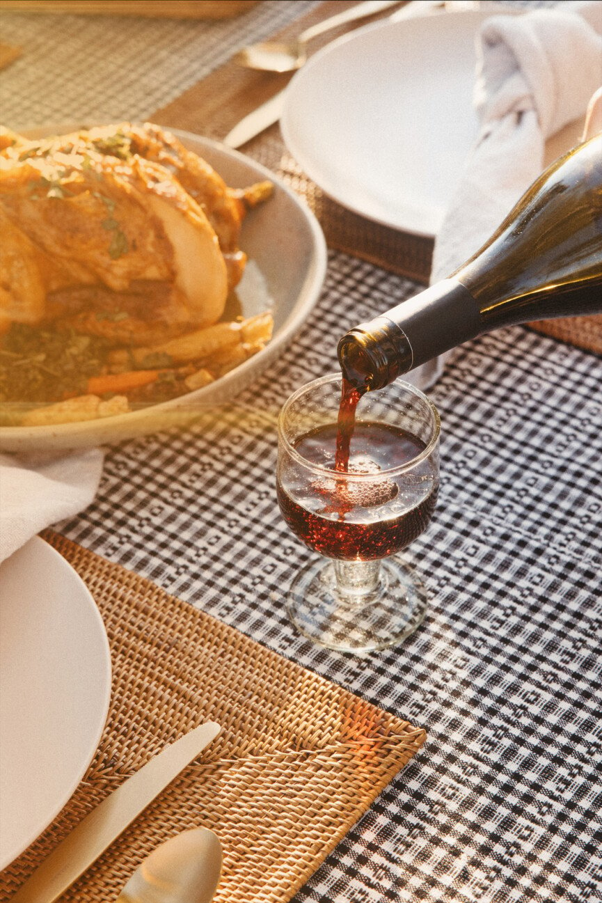 Betsy Sadler pão e vinho, taça Casa Zuma