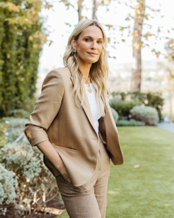 Molly Sims fall 2024 fashion trends.