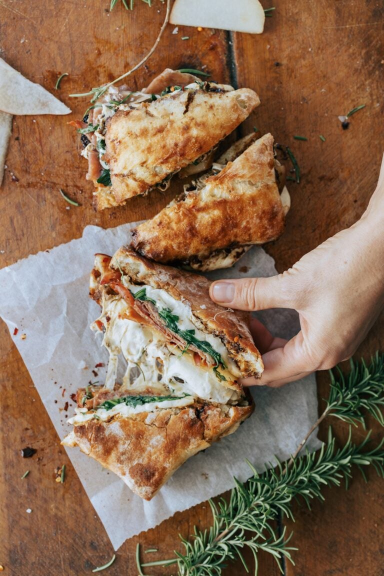 pêra, presunto e queijo mussarela grelhado