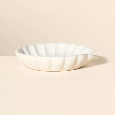 scalloped edge spoon rest