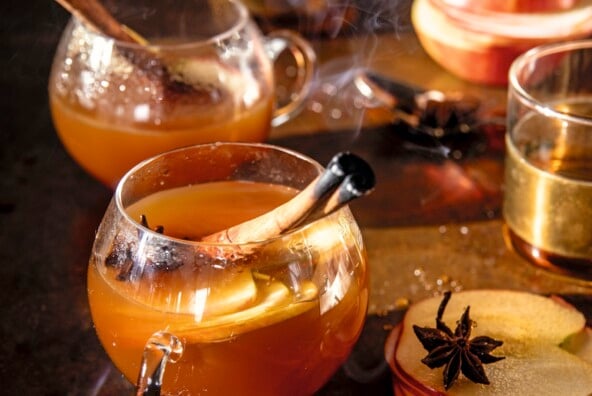 Apple vanilla chai hot toddy