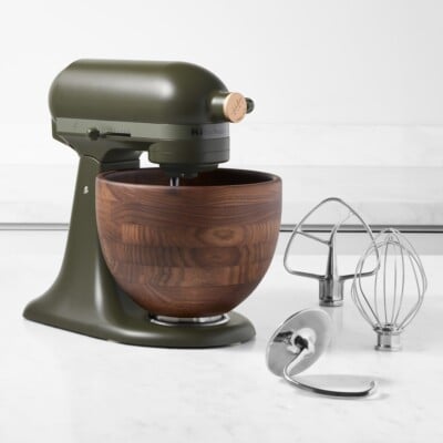 kitchenaid stand mixer_gift guide for parents 2024