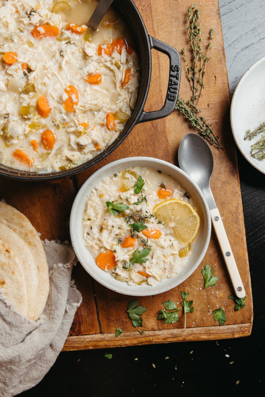 sopa griega de pollo al limón