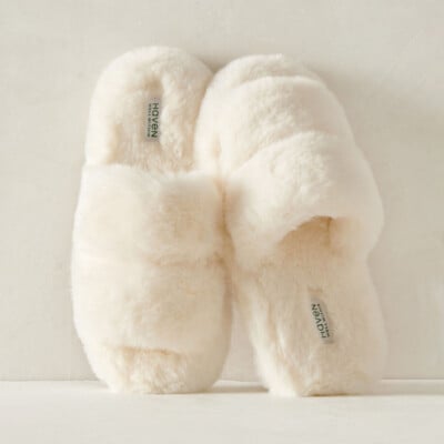 Faux Fur Banded Slippers