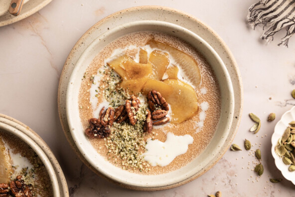 spiced pear oatmeal