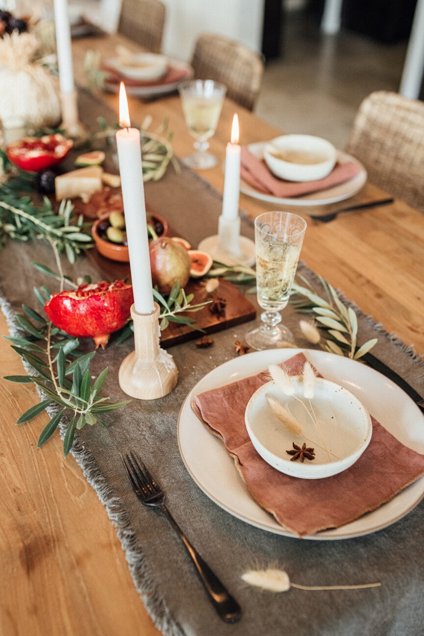 Cozy Thanksgiving tabletop