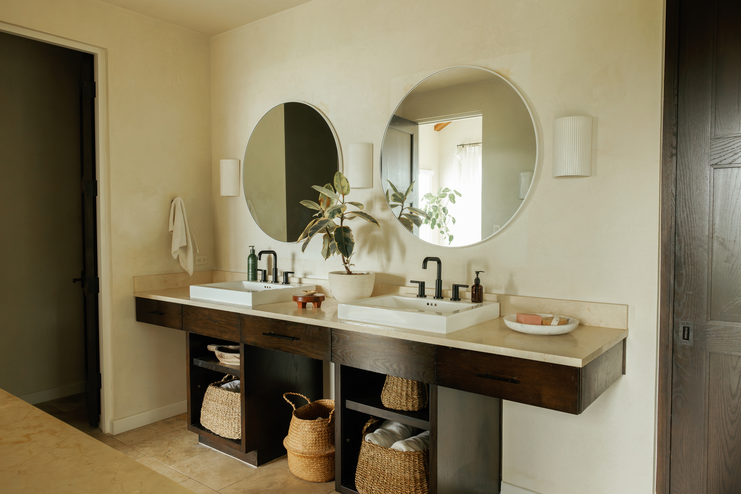 How to Make Your Home Feel Like a Hotel