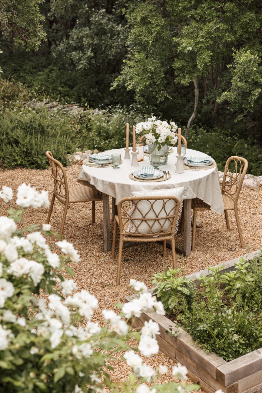 Mother's Day Garden Party Table