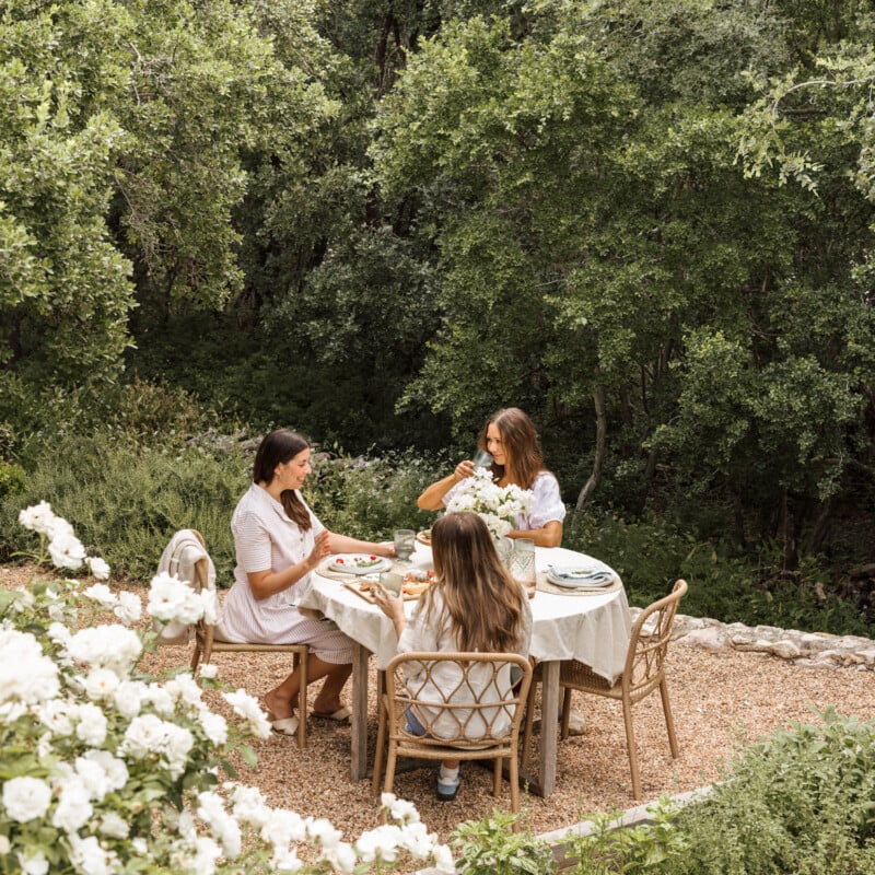 Garden Party dinner party - summer friends gathering