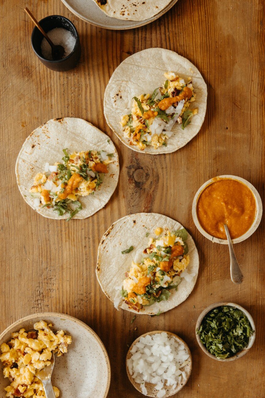 bacon egg avocado breakfast tacos