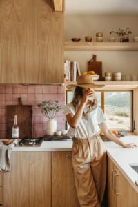 phone free morning routine coffee2