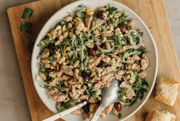 mediterranean tuna white bean salad