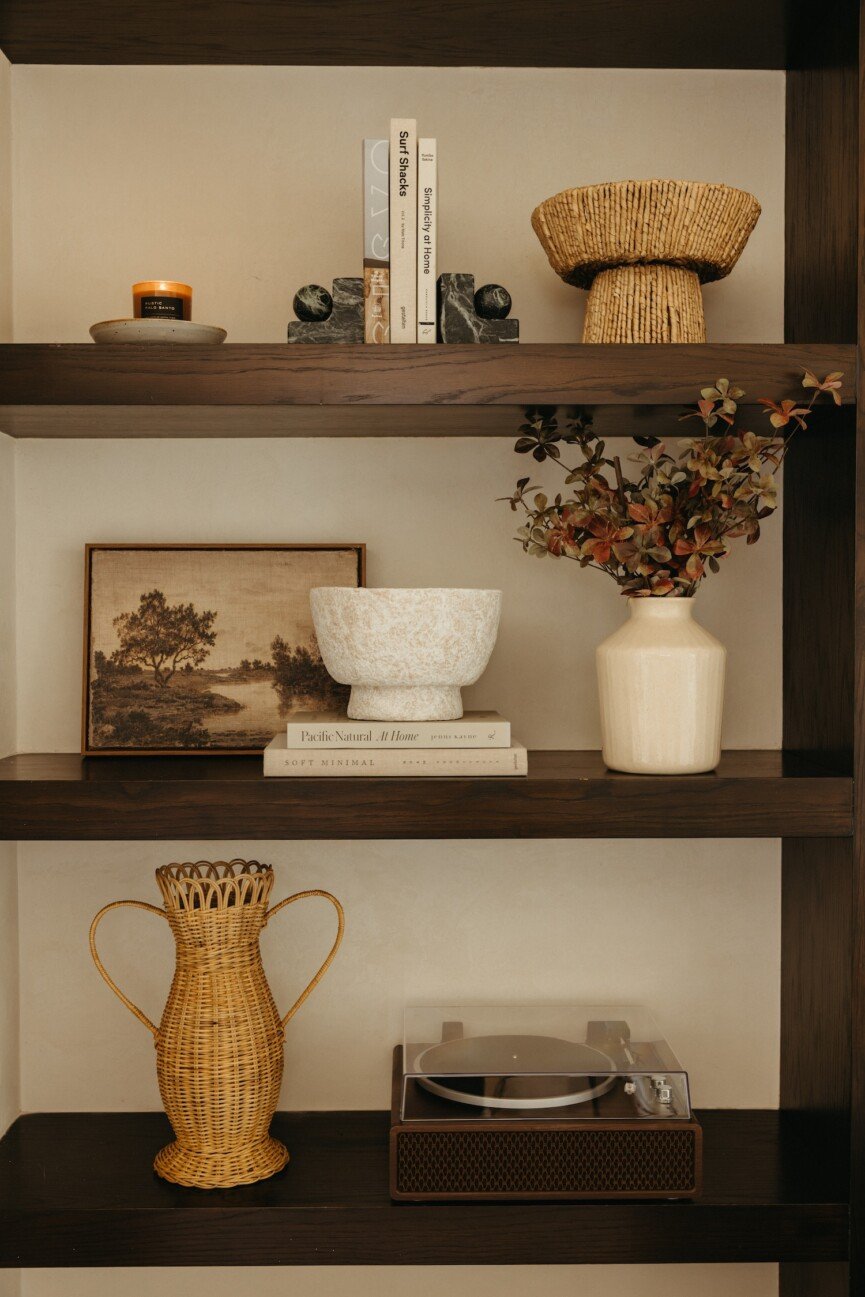 Fall shelf styling