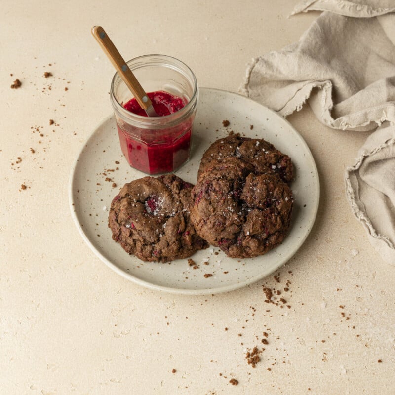 brownie raspberry cookies
