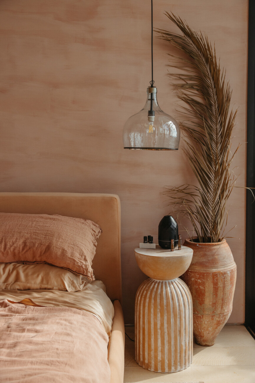 fewer inputs calming bedroom