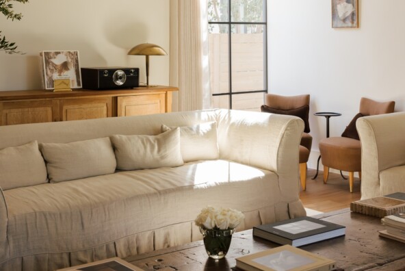 summer home decor neutral living room