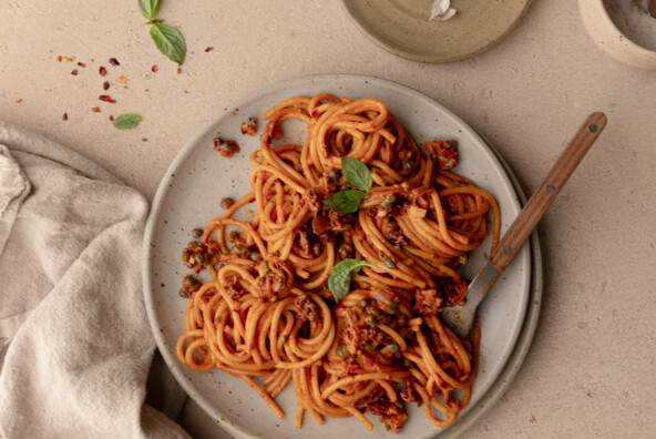sun dried tomato caper pasta
