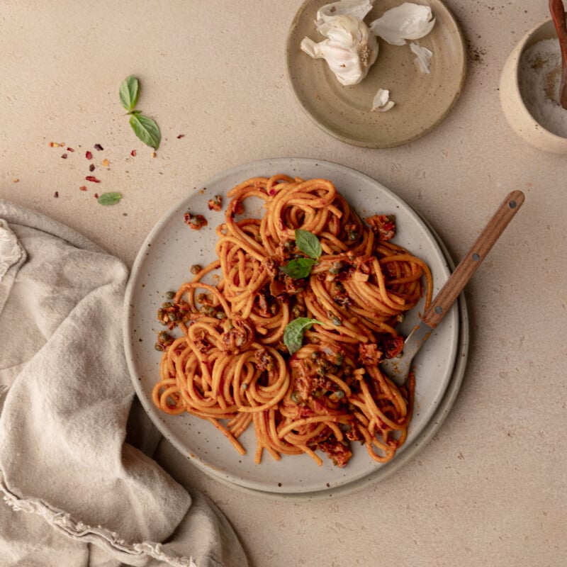 sun dried tomato caper pasta