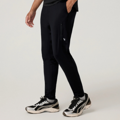 Vuori Sunday Performance Jogger in Black
