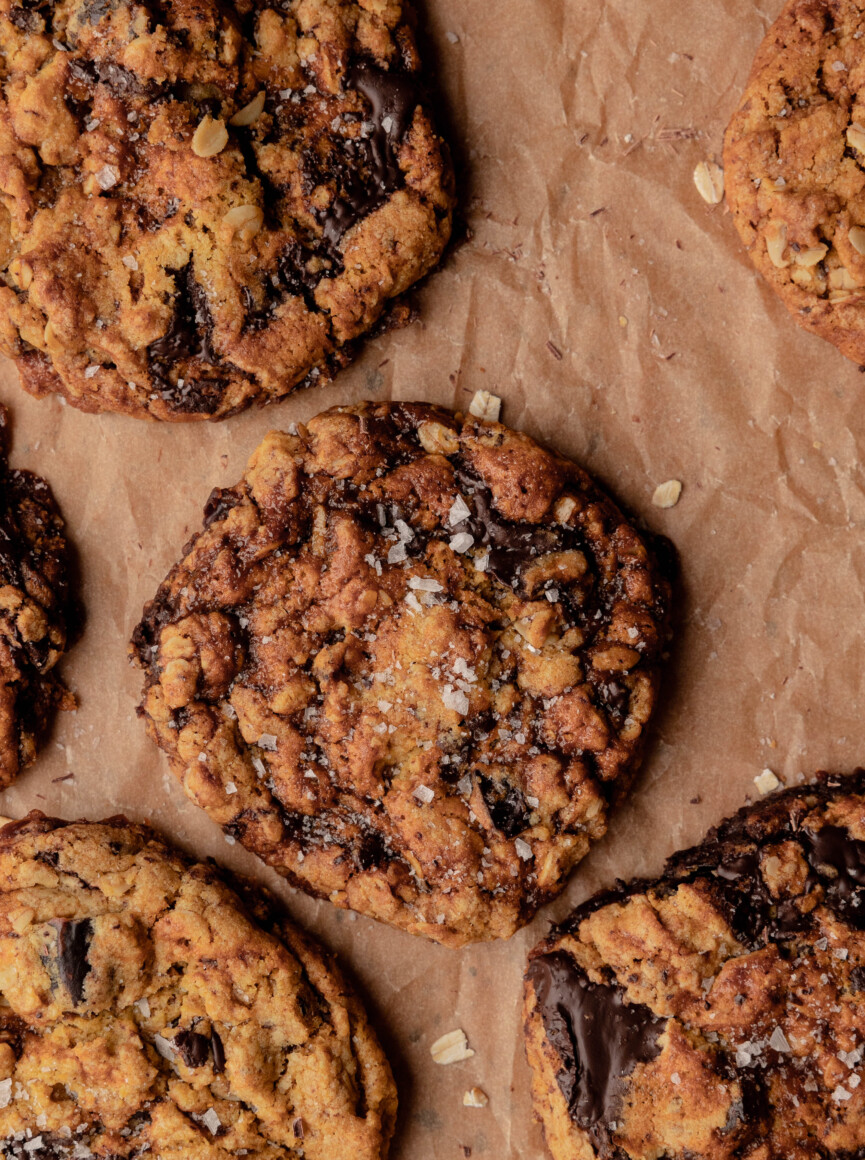 salted caramel date cookies